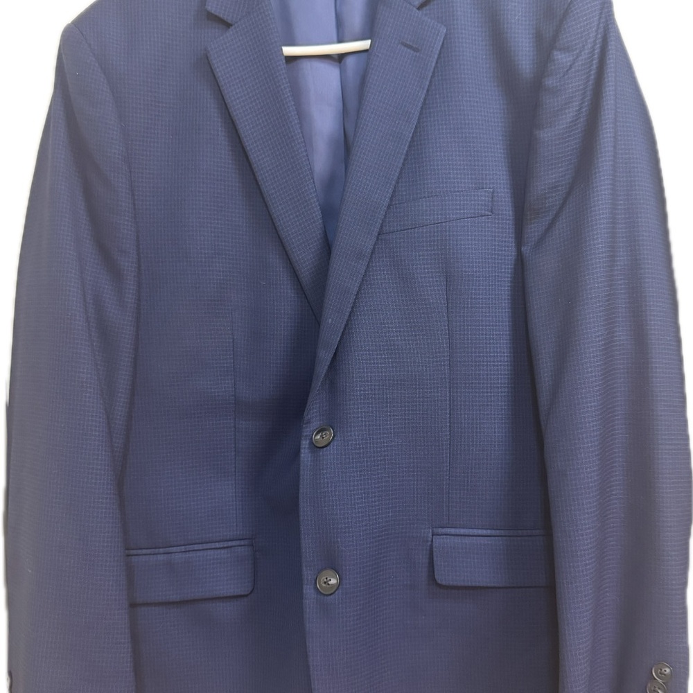 Perry Ellis Navy Textured Suit
